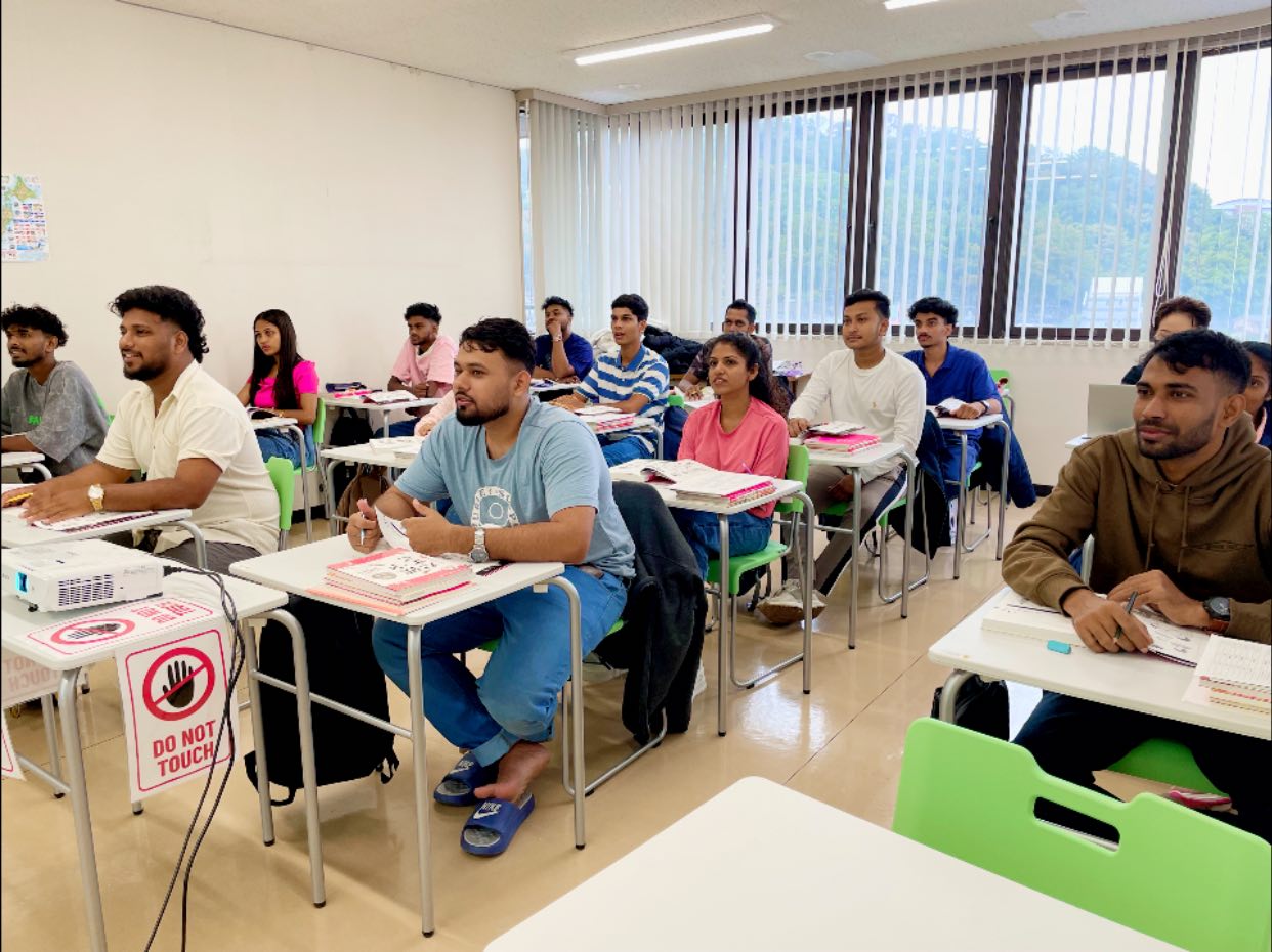 あしかが日本語学校 授業の様子