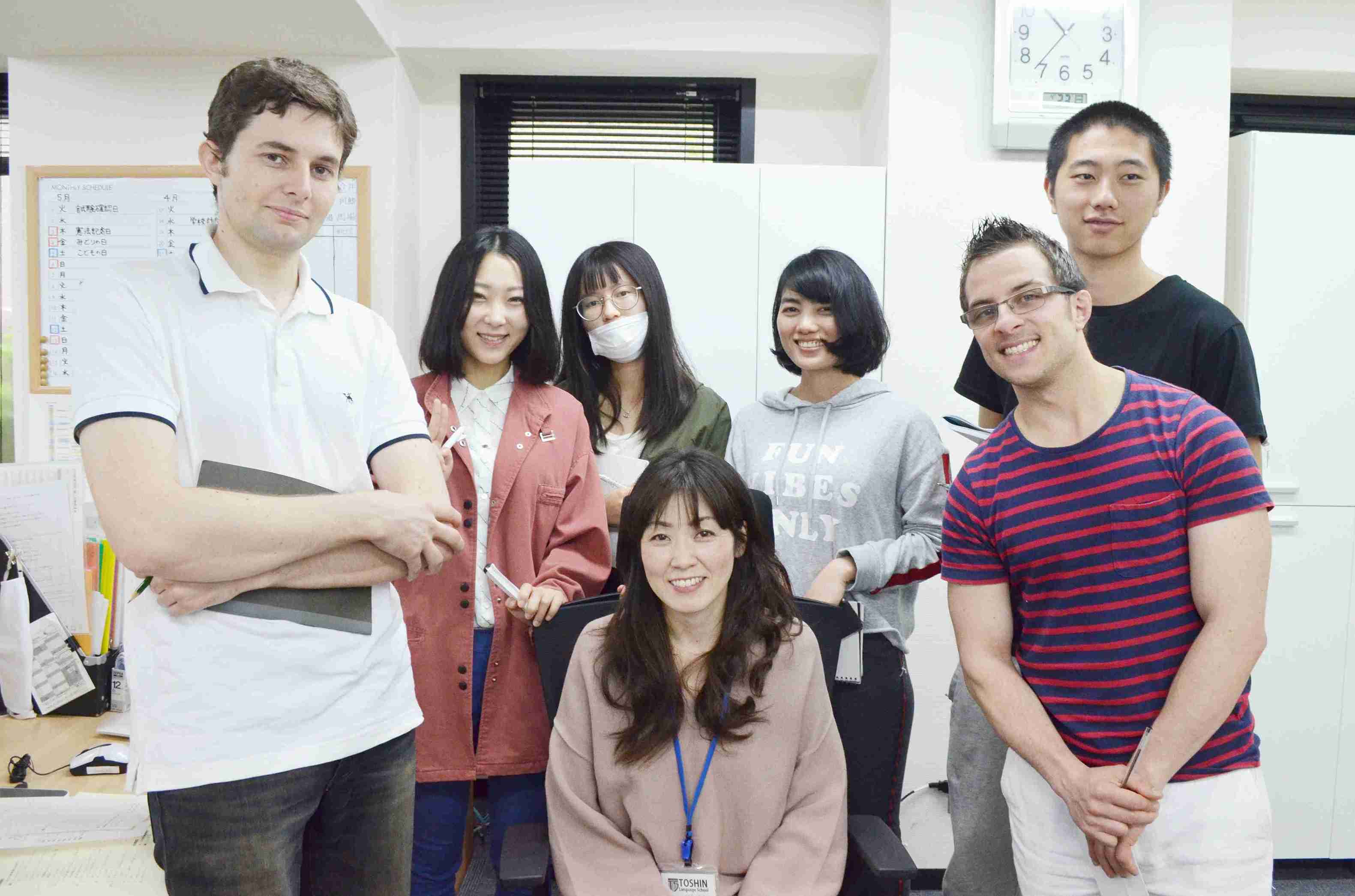 東進ランゲージスクール 先生に日本語でインタビュー