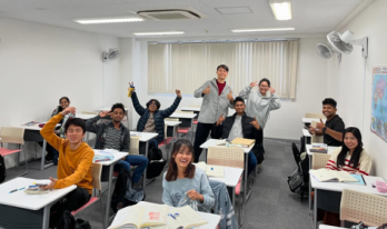 アース外語学院 class
