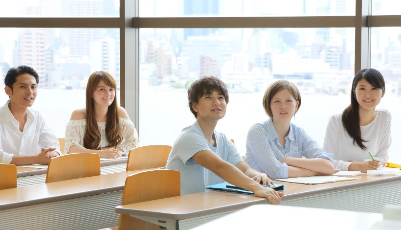 日本語学校とは
